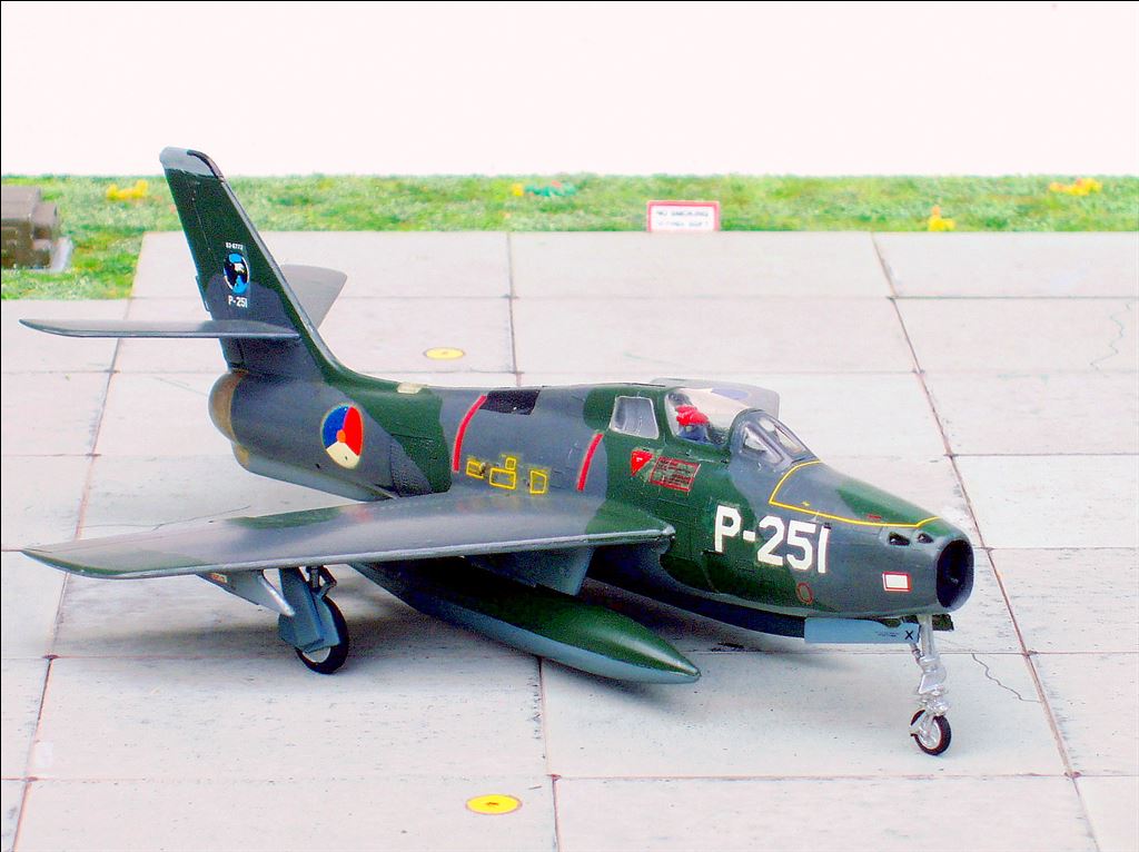Republic F 84F Thunderstreak AKleijn